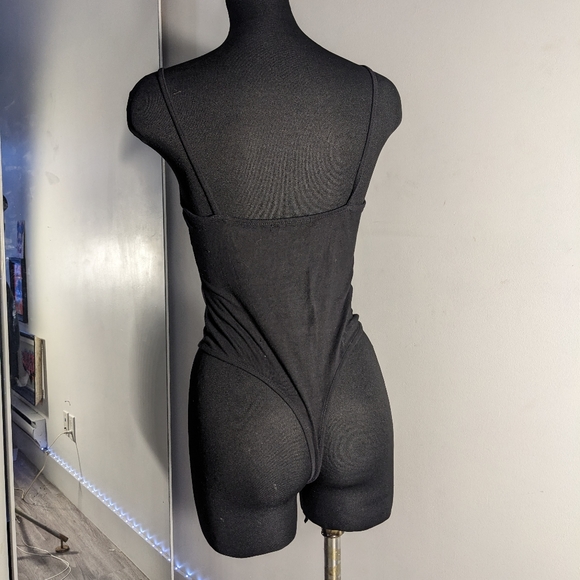 Zaful black bodysuit - Picture 4 of 4
